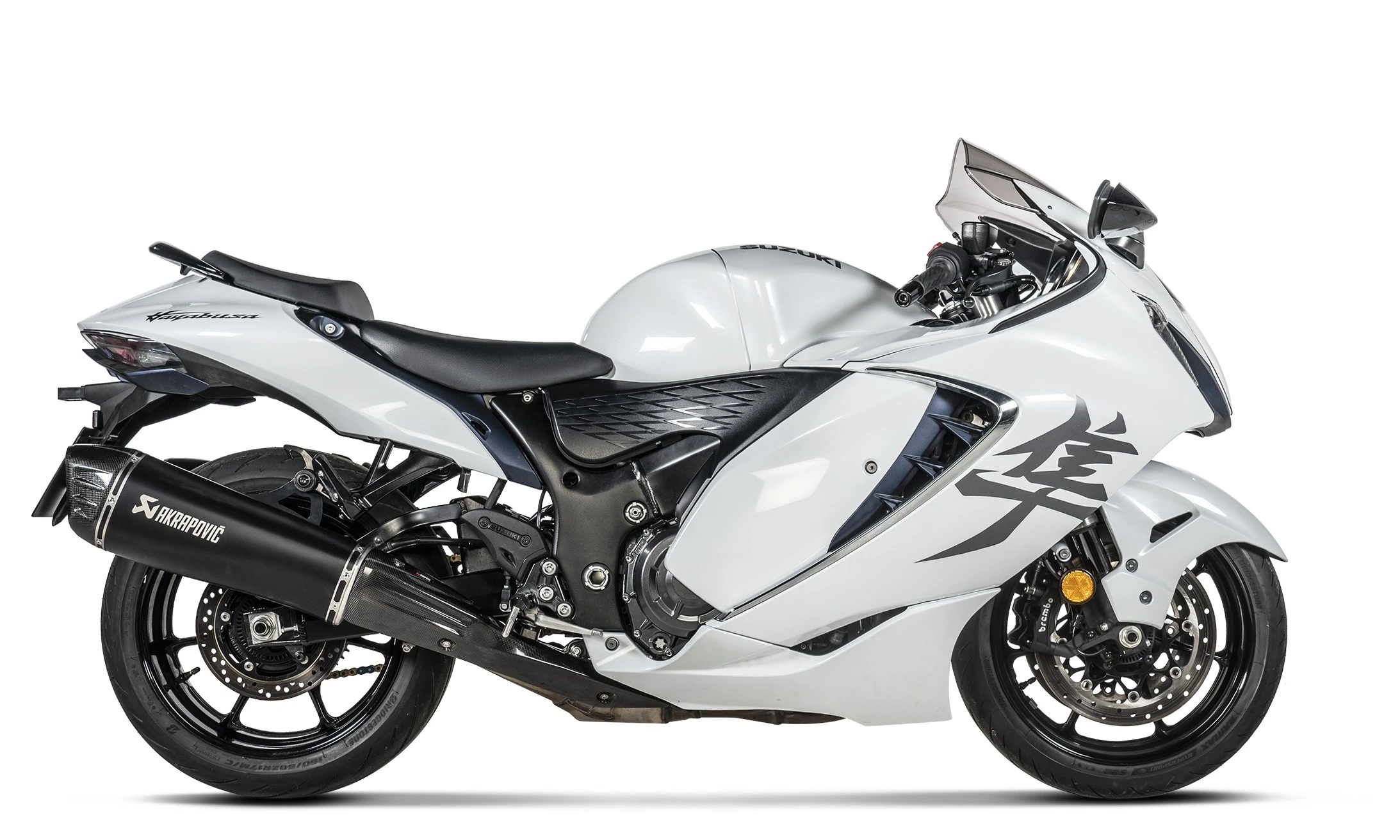 Akrapovic Slip-On Exhaust Suzuki Hayabusa 2022-2023 Black Aluminum/Carbon Fiber [Open Box] - Image 2