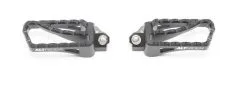 AltRider Extra Wide Foot Pegs Yamaha / KTM -Moto Parts Store alt rider extra wide foot pegs yamaha ktm 6